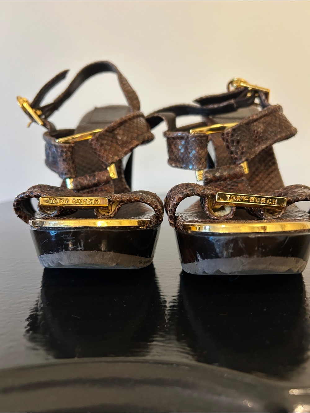 Tory Burch “Karmen” Snakeprint Sandals with Gold Hardware Size 8 - Picture 10 of 13